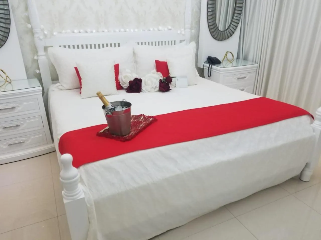 Green Palace Hotel Moca